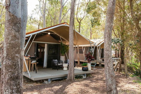 Big4 Sandstone Point Holiday Resort - Rental Cars 7