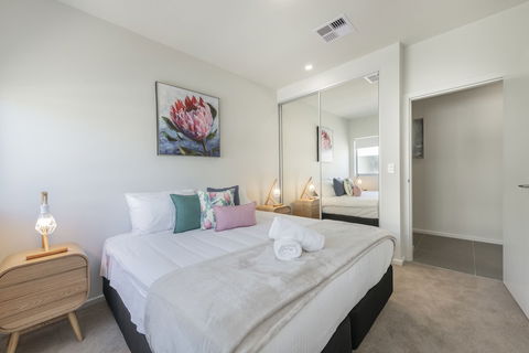 Astra Apartments Merewether - Rental Cars 4