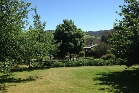 Yarraglen BnB - Rental Cars 2