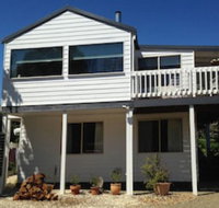 Yarraglen BnB - Rental Cars