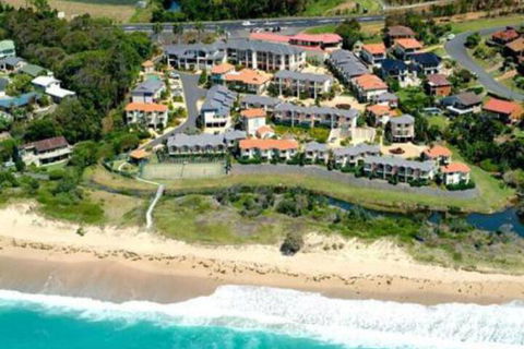 Aqualuna Beach Resort Unit 25 - Rental Cars 0