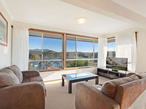 Inlet Views At The Loop - Rental Cars 6