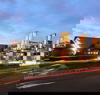 Nightcap at Keysborough Hotel - Rental Cars