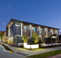 The Glen Hotel  Suites - Rental Cars