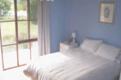 Wind Song Bed & Breakfast - Rental Cars 4