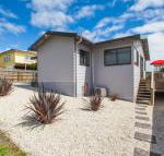 Bircoo Cottage Beach  Golf Getaway - Rental Cars