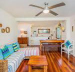 Pacifica 2 Opposite the beach at Brooms Head - Rental Cars