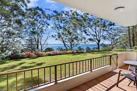 Kamillaroi Walk To Restaurants Cafes & Beach! - Rental Cars 1