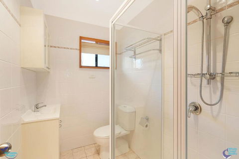 Bayview Unit Stunning Inlet Views - Rental Cars 4