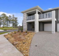 Bunya by The Sea - Rental Cars