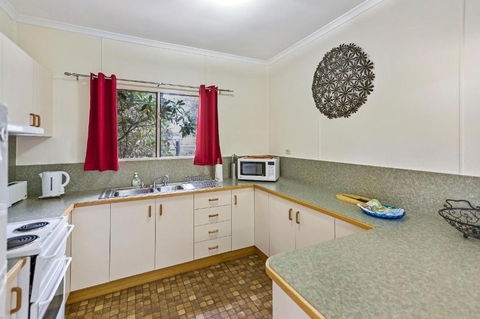 Kambera Pet Friendly Cottage On Raymond Island - Rental Cars 1