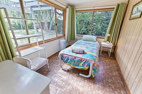 Kambera Pet Friendly Cottage On Raymond Island - Rental Cars 2