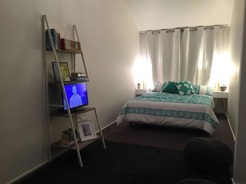 Boomers Retreat Alonnah Bruny Island - Rental Cars 6