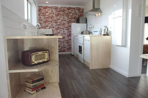 Boomers Retreat Alonnah Bruny Island - Rental Cars 4