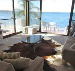 13 Harbourside 3 7 Soldiers Point Road fantastic waterfront unit - Rental Cars
