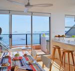 5 Casuarinas 33 Soldiers Point Road superb waterfront unit - Rental Cars