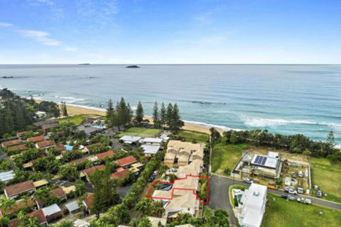 Beachside At Sapphire - Rental Cars 0