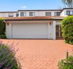 Villa Provence Coffs Harbour - Rental Cars