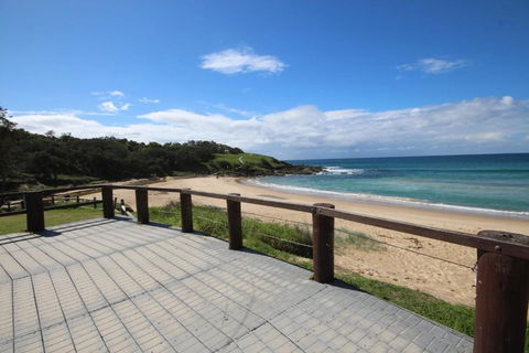 Pacific Court Coffs Harbour NSW - Rental Cars 5