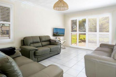 Serendipity Townhouse - Rental Cars 0