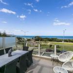 WATERFRONT THREE In The Heart Of Lorne - Rental Cars 0