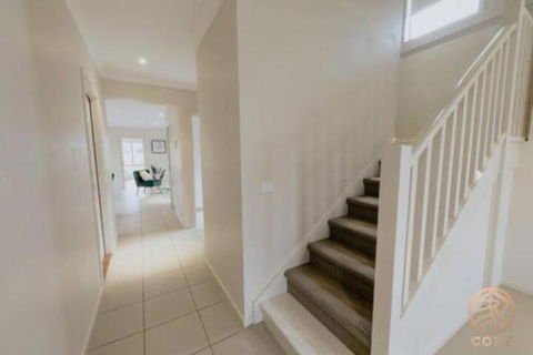 113Balanchin Street Family Resort In Point Cook - Rental Cars 7