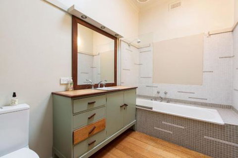 BEACHSIDE GETAWAY DROMANA - Rental Cars 4