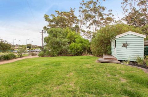 BEACHSIDE GETAWAY DROMANA - Rental Cars 2