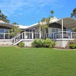 Akarana Beach House :: Jervis Bay Rentals - Rental Cars 0