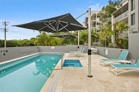 Stunning Apartment With Views Of Laguna Bay Unit 2 Taralla 16 Edgar Bennett Ave - Rental Cars 2
