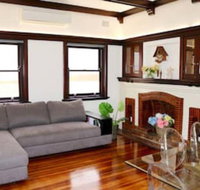 Charming  Cosy Home With City Views - Rental Cars