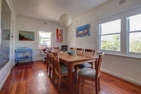 Deckhouse - Rental Cars 5