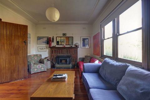 Deckhouse - Rental Cars 7