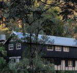 Walhalla Coach House - Rental Cars