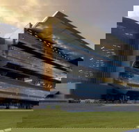 Rustic Hardwood 2 Bedroom Apartment in Randwick - Rental Cars