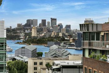 Dual Level Apt Darling Harbour HWD89 - Rental Cars 6