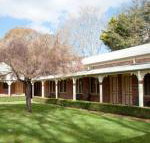 The Carrington Inn Bungendore - Rental Cars
