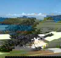 Hideaway Retreat Beach House with Pool - Rental Cars