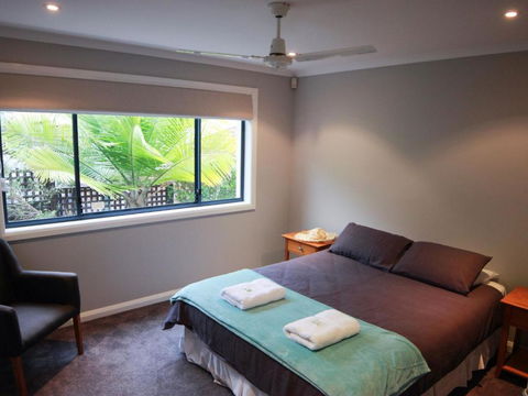 Absolutely Avoca 114a Avoca Drive Avoca Beach - Rental Cars 6