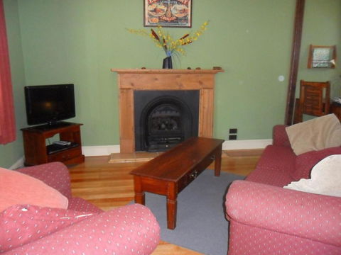 Tramway Cottage - Rental Cars 3