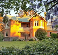 Blair Athol Boutique Hotel  Day Spa - Rental Cars