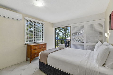 Hop Skip Jump Away From Hastings Unit 6 Descola 6 Noosa Drive - Rental Cars 0