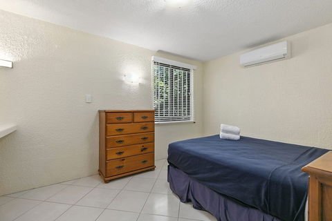 Hop Skip Jump Away From Hastings Unit 6 Descola 6 Noosa Drive - Rental Cars 2