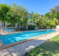 Baden 42 Rainbow Shores Ground floor unit air conditioned overlooking outdoor spa - Rental Cars