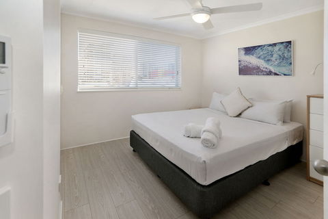 MAINSAIL8 - Mooloolaba Beach - Rental Cars 4