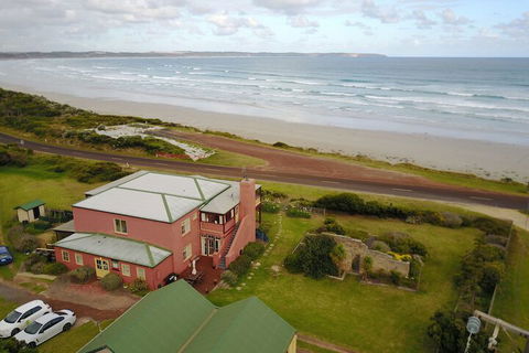 Cape Bridgewater Sea View Lodge - Rental Cars 2
