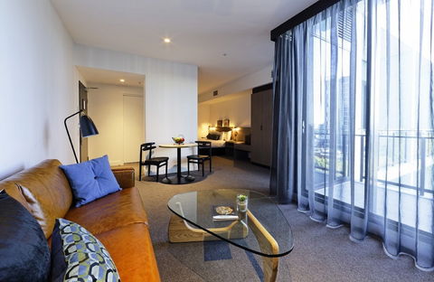 Alpha Mosaic Hotel Fortitude Valley - Rental Cars 5