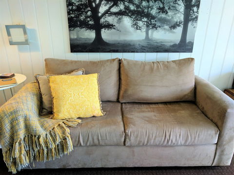 Annie Roe's Luxury Bed & Breakfast - Rental Cars 6