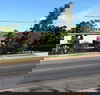 Leichhardt Accommodation - Rental Cars