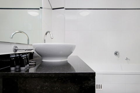 DD Apartments On Kent - Rental Cars 3